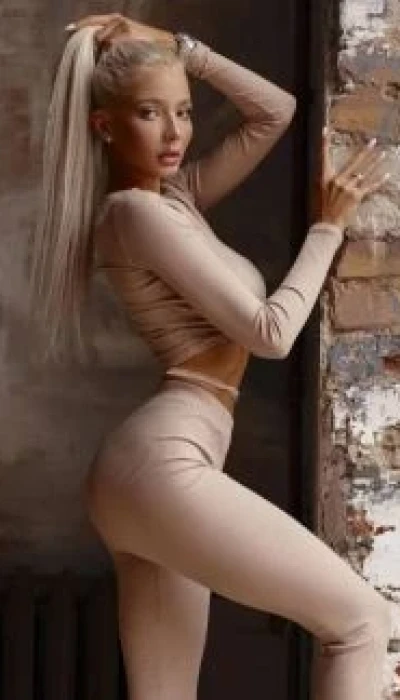 Mia