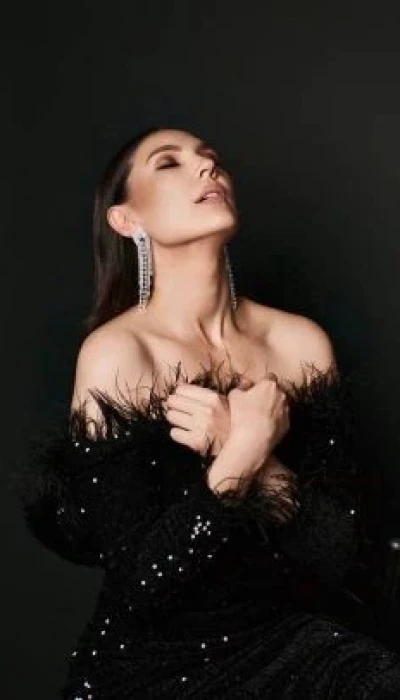 Simona
