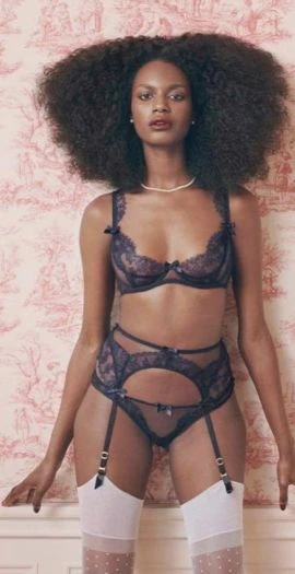 Lile black model