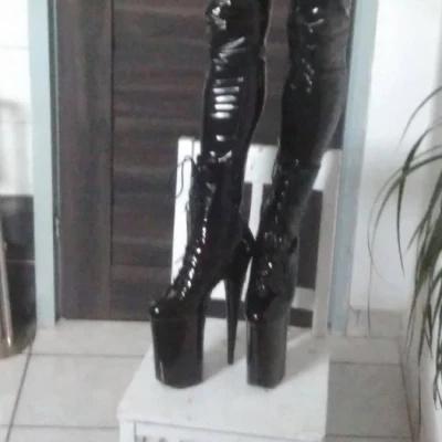 Li Black Martin