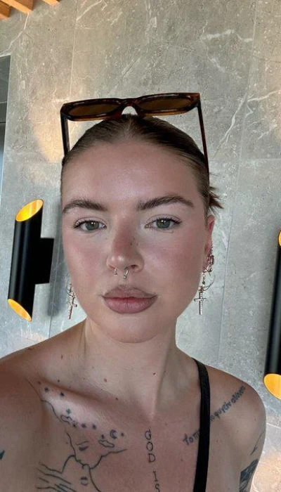amelia